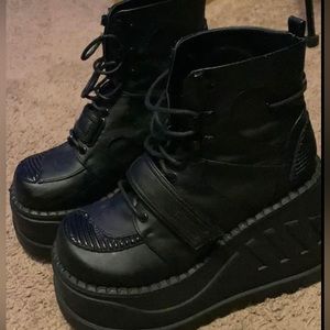 Demonia Stomp 13 Black Boots Size 10